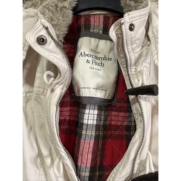 Abercrombie & Fitch Parka Jacket Coat Women’s Medium Lined Faux Fur Trim Hooded - Picture 9 of 16